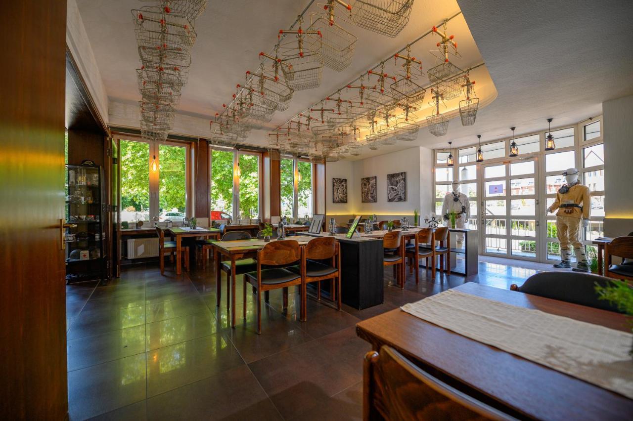 Otto'S Parkhotel Saarlouis Zewnętrze zdjęcie